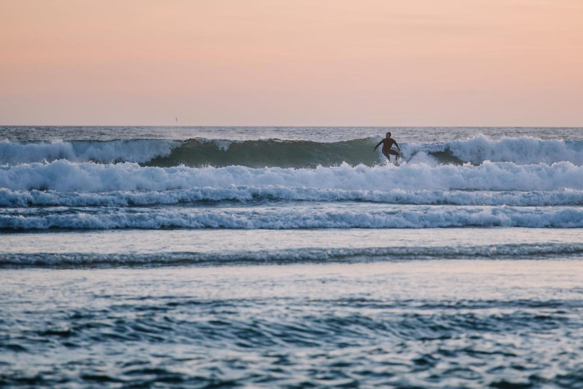 Casa Da Mata Surfhouse Hotel Costa de Caparica Luaran gambar
